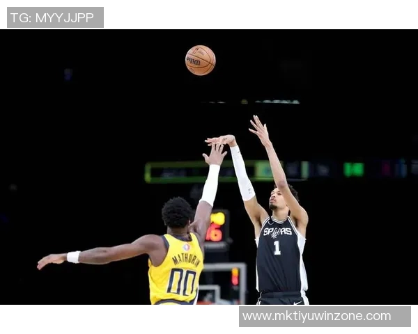 文班在前两场比赛中狂砍69分26板12帽展现全能实力有望同时夺得MVPDPOY和MIP 文班在前两场比赛中狂砍69分26板12帽展现全能实力有望同时夺得MVPDPOY和MIP