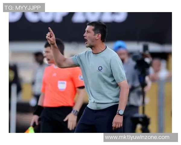 佩杜拉分析米兰德比迈尼昂与索默差距阿莱格里战术压制齐沃 佩杜拉分析米兰德比迈尼昂与索默差距阿莱格里战术压制齐沃